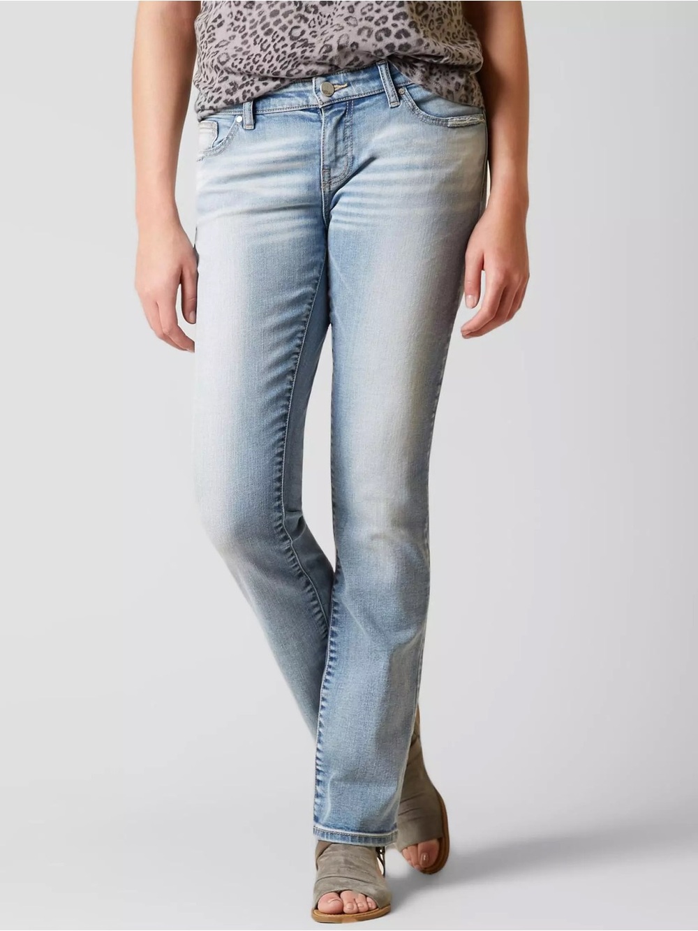 BKE Payton Straight Stretch Jean Size 30R Tilander Wash  EUC